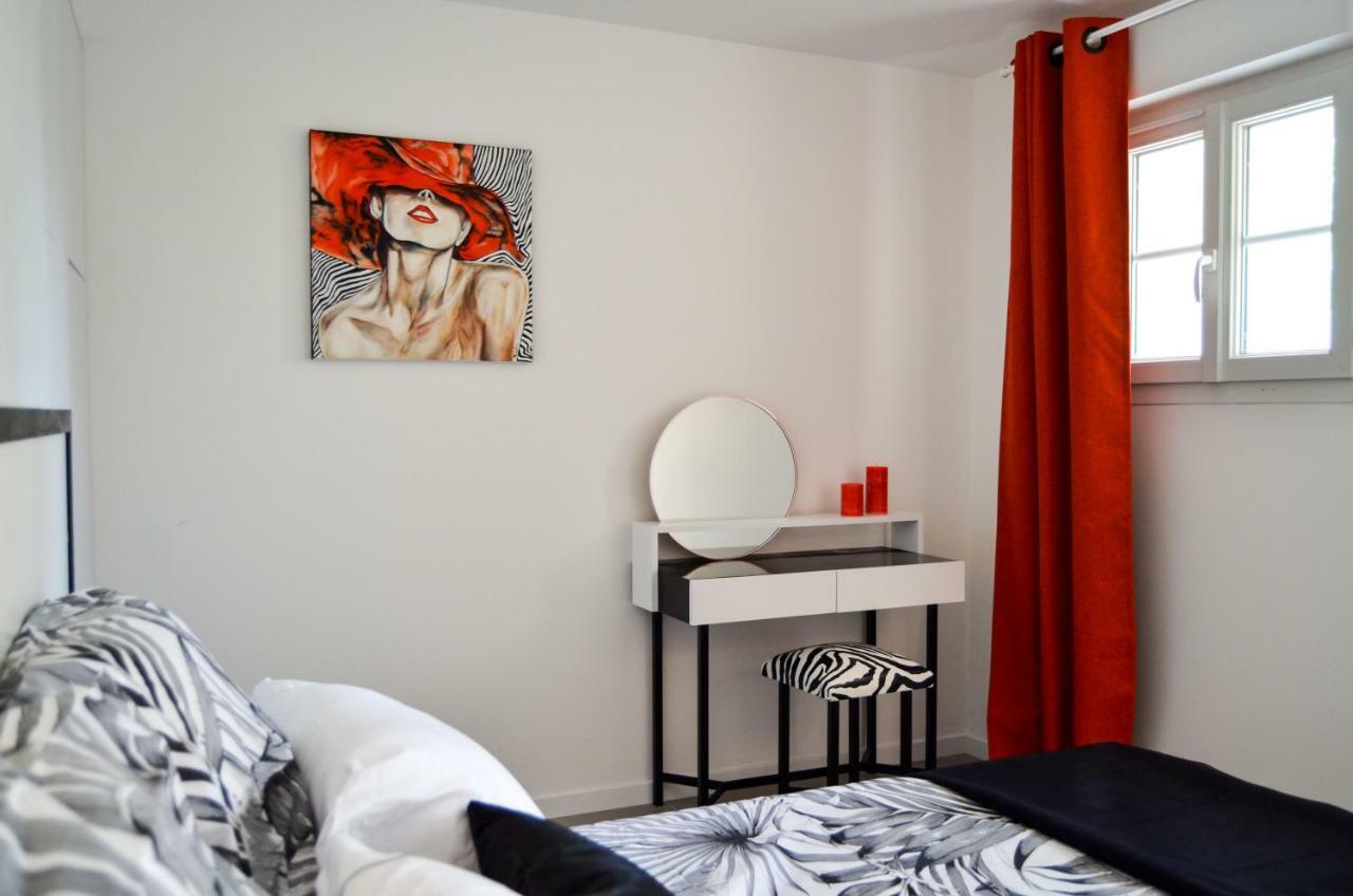 Gite De St Hilaire Soubise Esterno foto